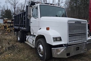 Freightliner  Truck-Dump